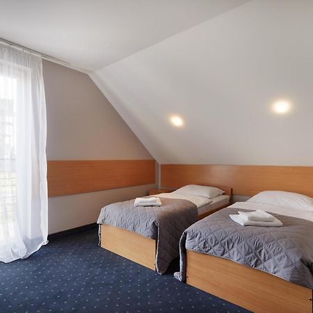 Hotel Wena Kielce Exterior foto
