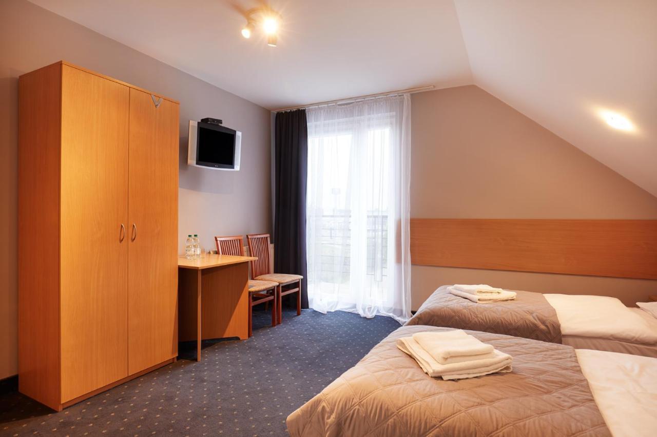 Hotel Wena Kielce Exterior foto